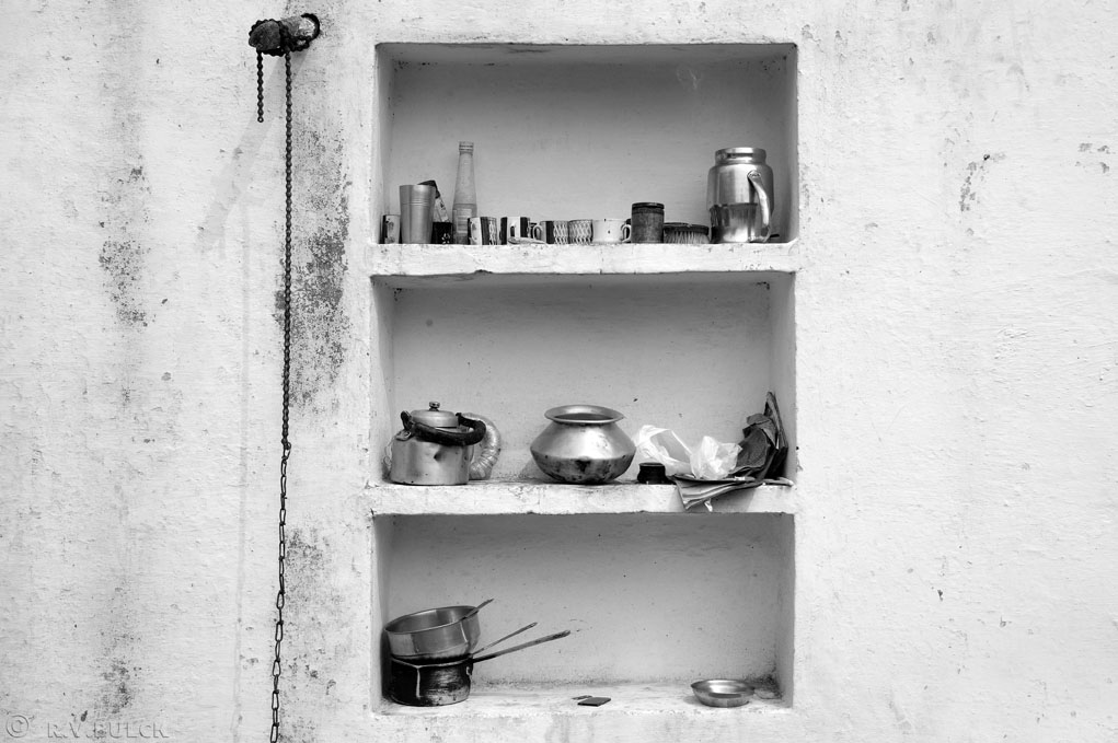 " Still Life - Kitchen ", Madhya Pradesh.  [ © R.V. Bulck ]